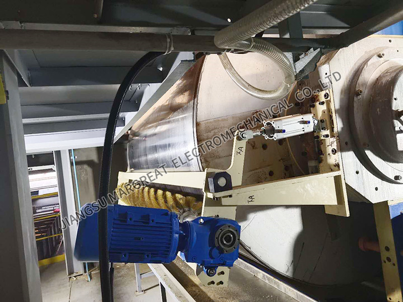 Steel belt cleaning copper wire brush